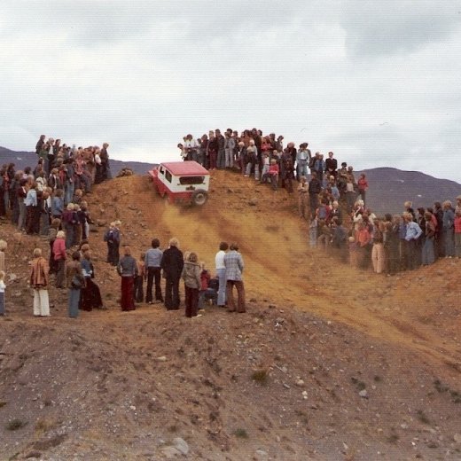 crop-1975_ak