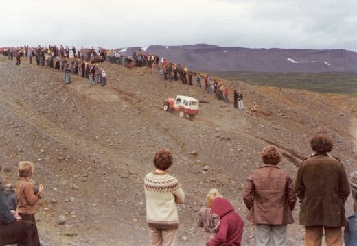 1975_ak_003