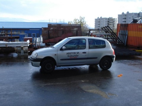 8.11.2011_021__large_