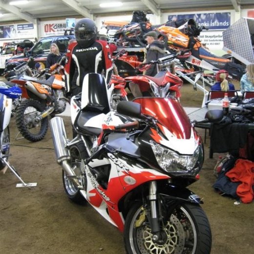 crop-img_6232__large_